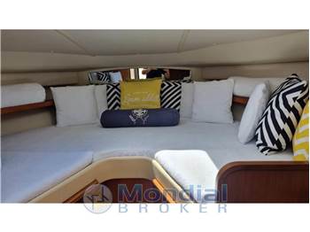 Tiara Yachts 2900 Coronet