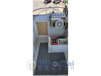 Huracan Yacht Sessa Oyster 21