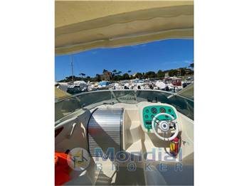 Huracan Yacht Cranchi Turchese 24