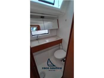 Dufour Yachts 44
