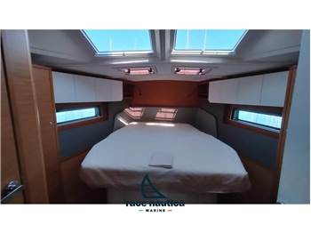 Dufour Yachts 44