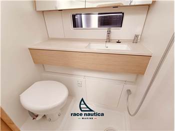 Dufour Yachts 44
