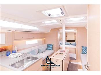 Dufour Yachts 37