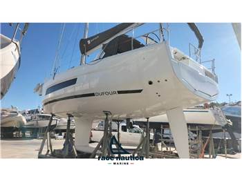 Dufour Yachts 37