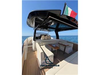 Solaris Power 52 Open