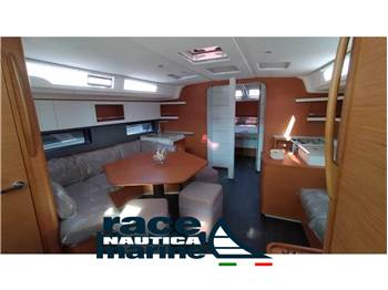 Dufour Yachts 44