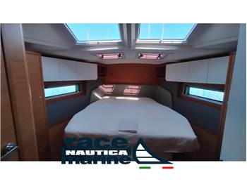Dufour Yachts 44