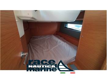 Dufour Yachts 44