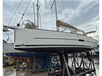 Dufour Yachts 360 Grand Large