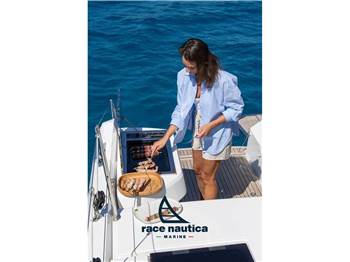 Fountaine Pajot 44