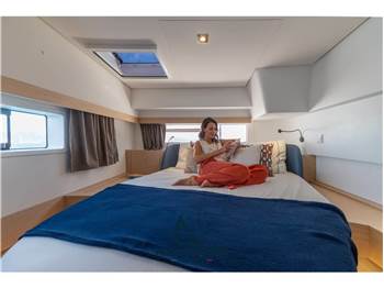 Fountaine Pajot 44