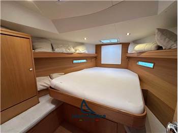 Solaris Yachts 37
