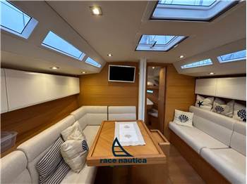 Solaris Yachts 37