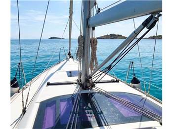 Dufour Yachts 360 Grand Large