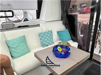 Fountaine Pajot MY 4.S