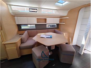 Dufour Yachts 44