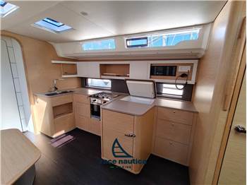 Dufour Yachts 44