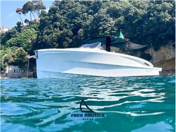 Solaris Power 40 open