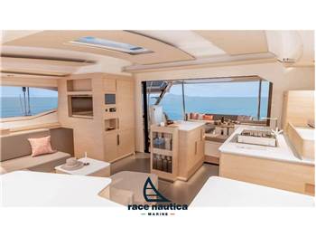 Fountaine Pajot 48