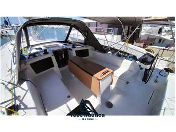 Dufour Yachts 41