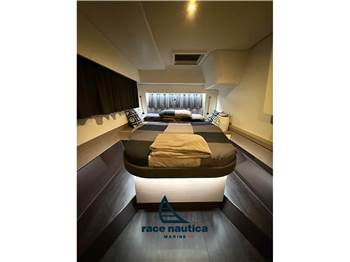 Fountaine Pajot Astrea 42