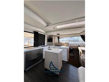 Fountaine Pajot Saona 47