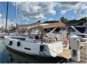 Dufour Yachts - 390 Grand Large