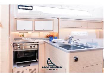 Dufour Yachts 37