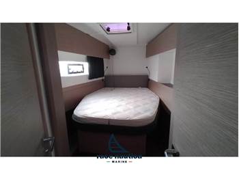 Fountaine Pajot ASTREA 42