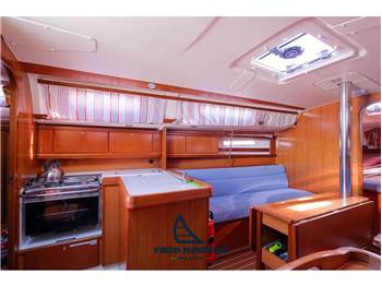 Dufour Yachts 325 Grand Large