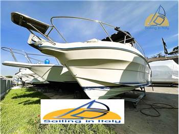 Quicksilver 750 Commander