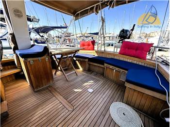 Moschini MOTORSAILER 44