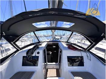 Jeanneau Sun Odyssey 415