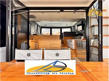Sundeck Yachts Sundeck 550