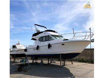 Jeanneau Prestige 32 Fly