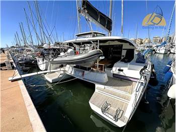 Lagoon 42