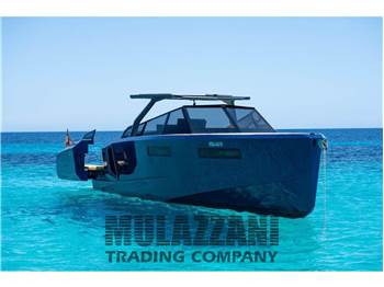 Evo Yachts Evo R4