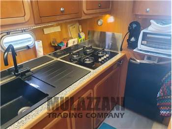 Raffaelli Levante 43 fly