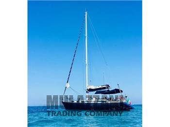 Comar COMET 12