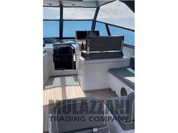 Evo Yachts Evo R4