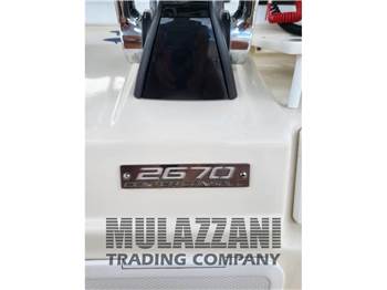 Pursuit 2670 Cuddy Center Console