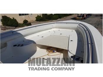 Boston Whaler OUTRAGE 320