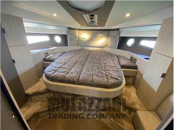 Cranchi M44 HT