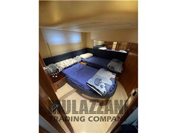 Azimut 46