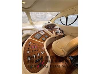 Azimut 46