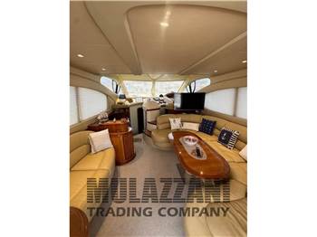 Azimut 46
