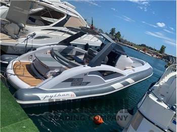 Python Yacht Python C33