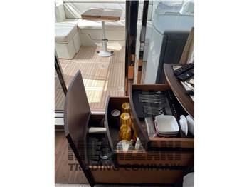 Azimut 43S