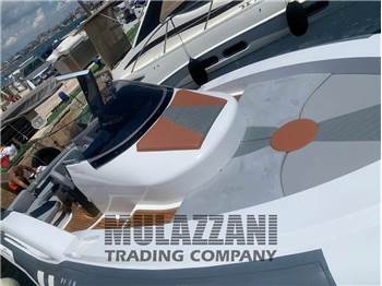 Python Yacht Python C33