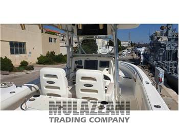 Boston Whaler OUTRAGE 320